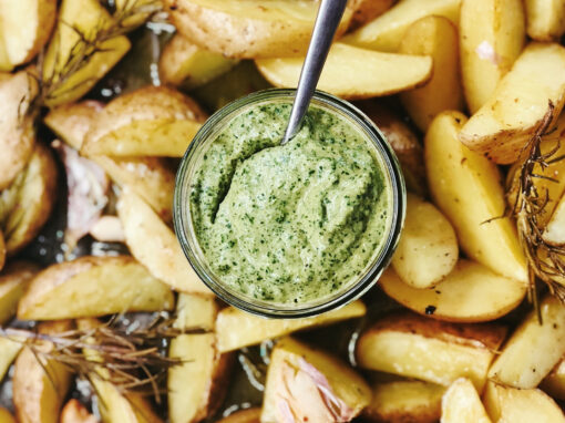 Chimichurri Rezept – Würziger Kräuterdip in 5 Minuten