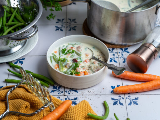 Rheinische Bohnensuppe mit Buttermilch – Herzhaftes Traditionsrezept