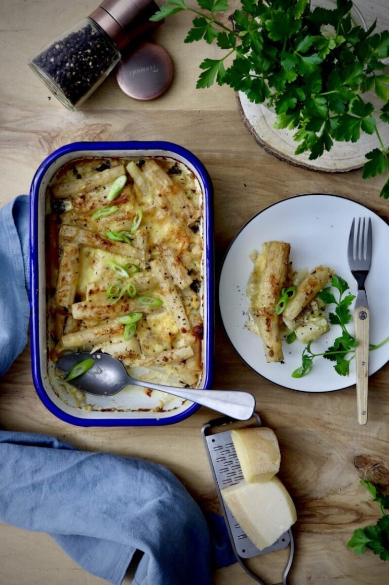 Schwarzwurzelgratin mit Honig und Thymian