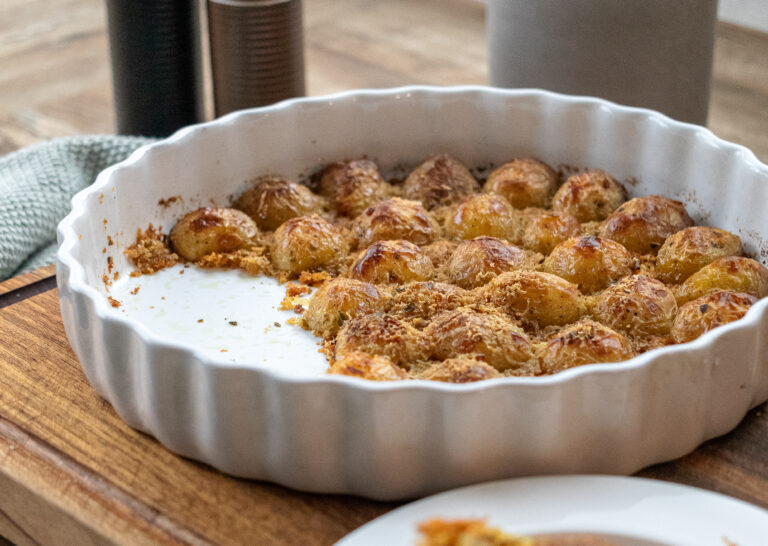 Knusprige Parmesan-Kartoffeln mit Pecorino – goldbraun aus dem Ofen