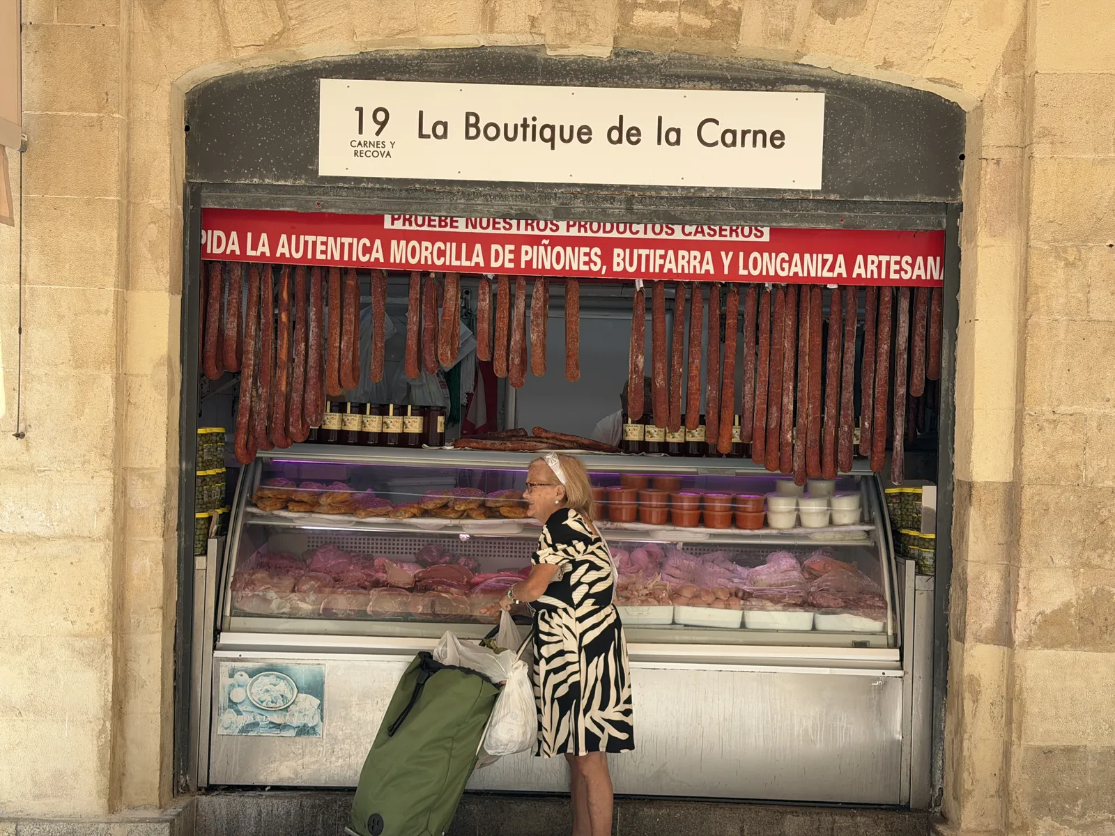 La Boutique de la Carne mit Morcilla, Butifarra und Longaniza.
