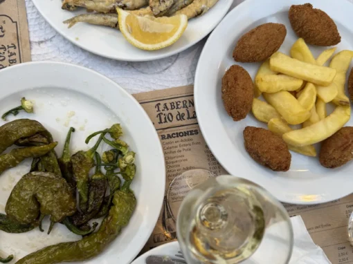 Taberna El Tío de la Tiza: Pescaíto frito am ersten Abend in Cádiz